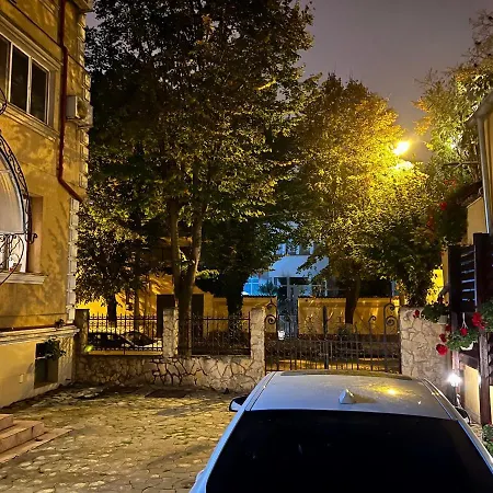 Casa de hóspedes Edel Constança